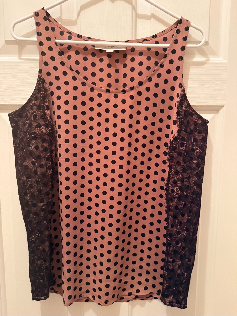 LOFT Large Dusty Pink Polka Dot Sleeveless Blouse Top with Black Lace Sides - Picture 1 of 7
